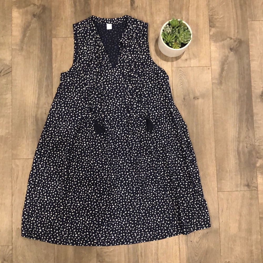 Old Navy Dress! Super cute, sleeveless dress- XS